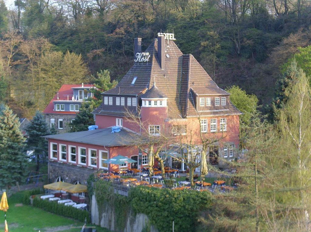 Gasthaus Und Hotel An Der Kost Hattingen Exterior foto