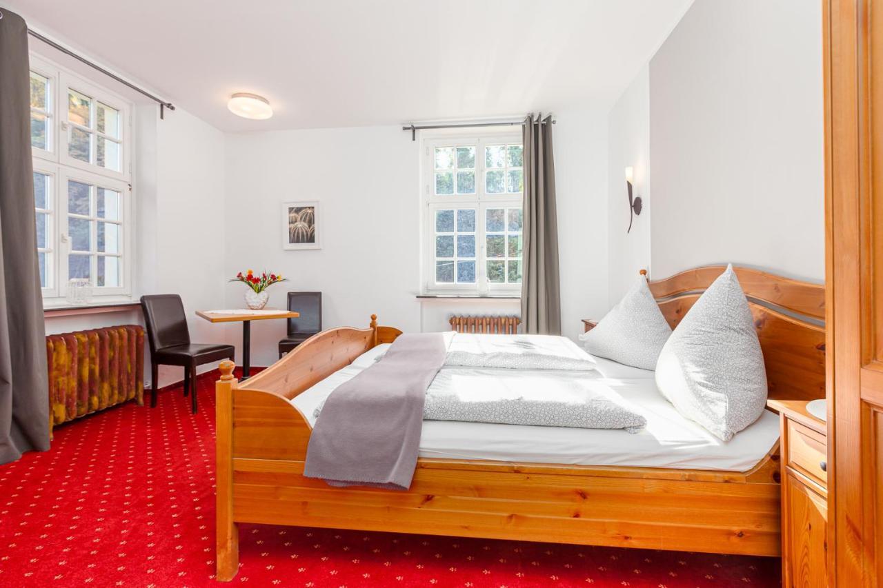 Gasthaus Und Hotel An Der Kost Hattingen Exterior foto